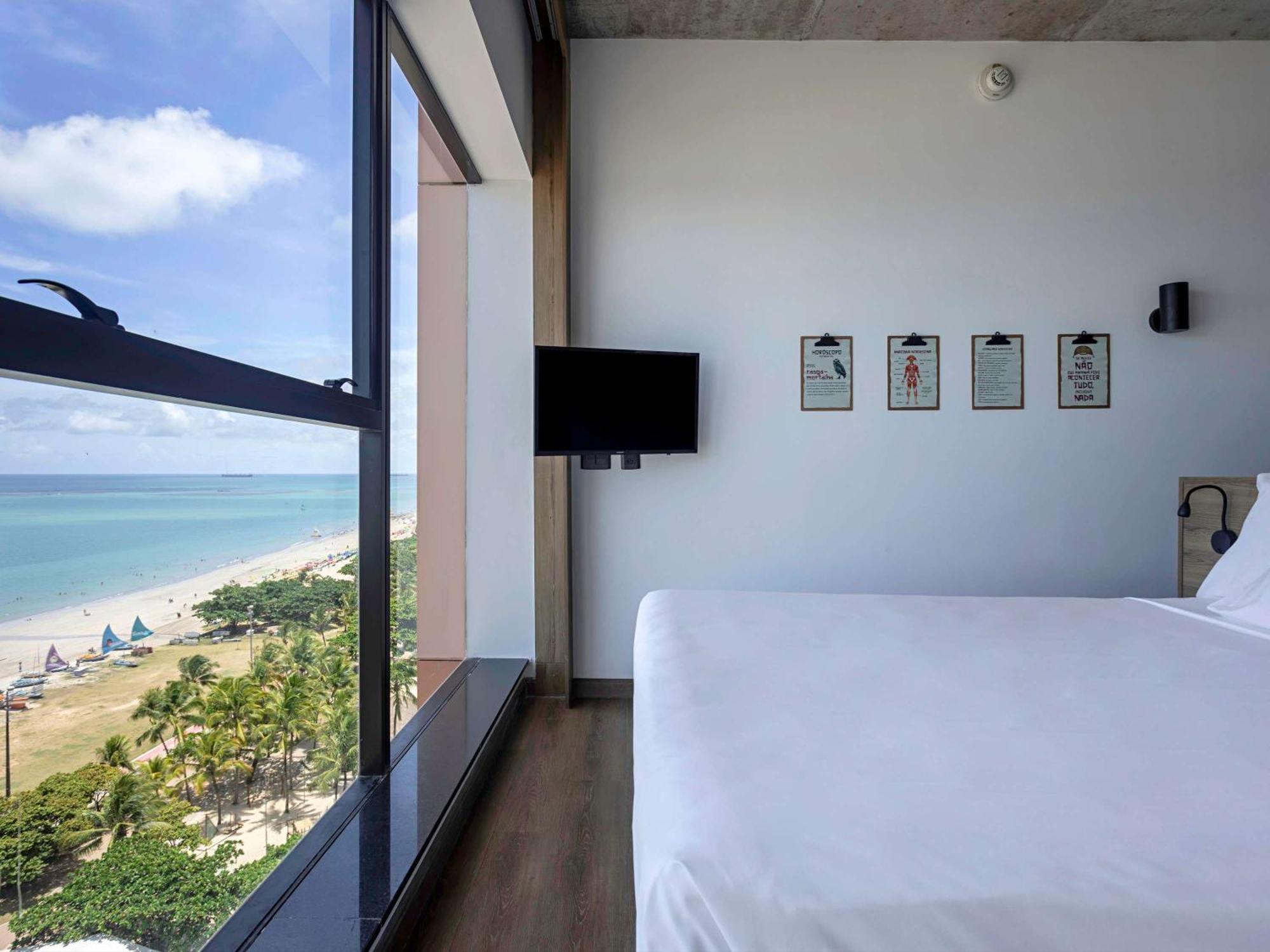 Hotel Ibis Styles Maceio Pajucara Esterno foto
